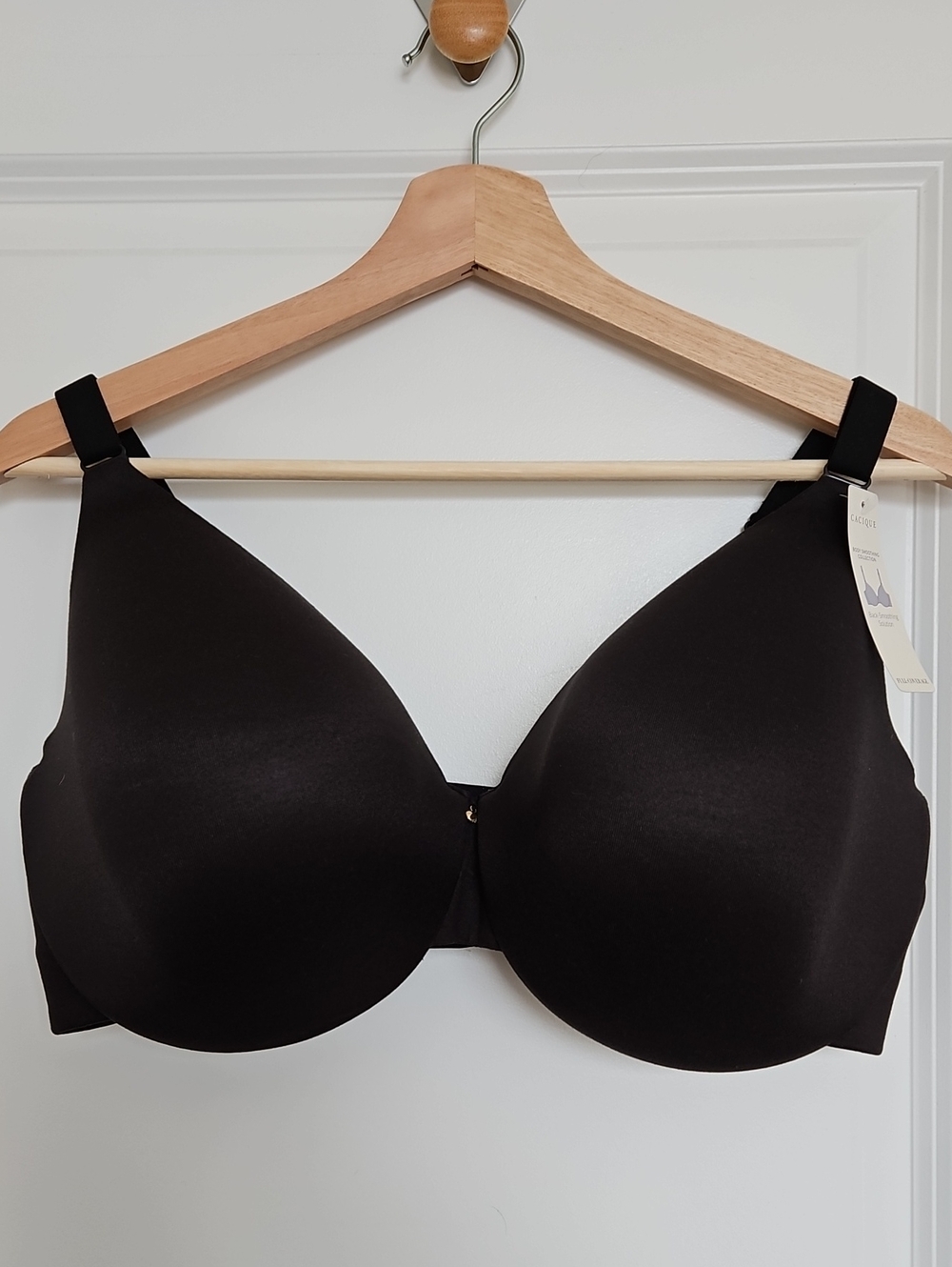 Cacique Black Seamless Molded T-Shirt Bra